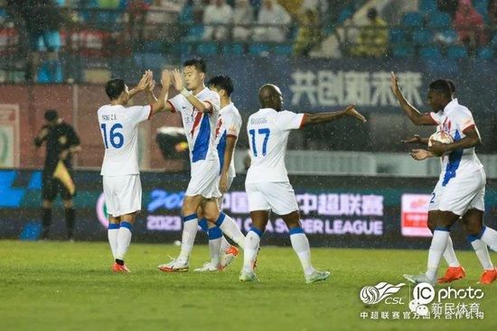 精品国产高清久久久久久小说